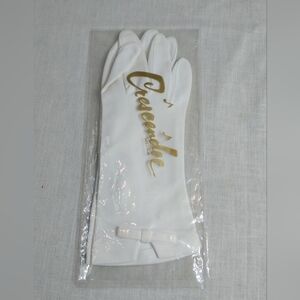 Vintage Crescendoe Airloom Hansen Short White Gloves Size 7 Bows